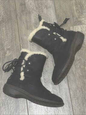 UGG Black Lace-Up Winter Boots with Cream Shearling Trim